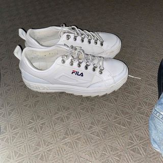 FILA 厚底スニーカー