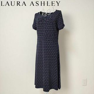 ローラアシュレイ(LAURA ASHLEY)の美品✨ローラアシュレイ ロングワンピース 総柄 ストレッチ 紫 Aライン M(ロングワンピース/マキシワンピース)