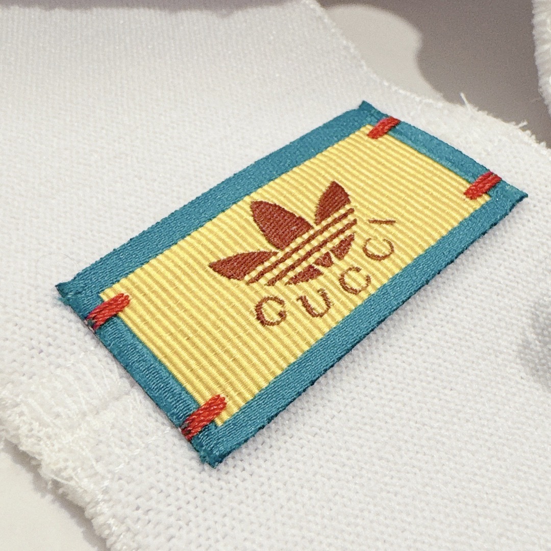 ロゴが目立つ!◇GUCCI◇グッチ × アディダス ヘアバンド ロゴが目立つ!◇GUCCI◇グッチ × アディダス ヘアバンド