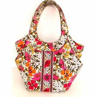 ヴェラブラッドリー(Vera Bradley)の美品☆Vera Bradley ヴェラブラッドリー 花柄 トートバッグ　大容量(トートバッグ)