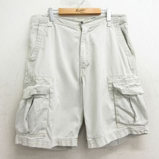 リーバイス(Levi's)のW36★古着 リーバイス Levis ショート カーゴ パンツ ショーツ メンズ コットン 薄ベージュ カーキ 24may23 中古 ボトムス 短パン ショーパン(ワークパンツ/カーゴパンツ)