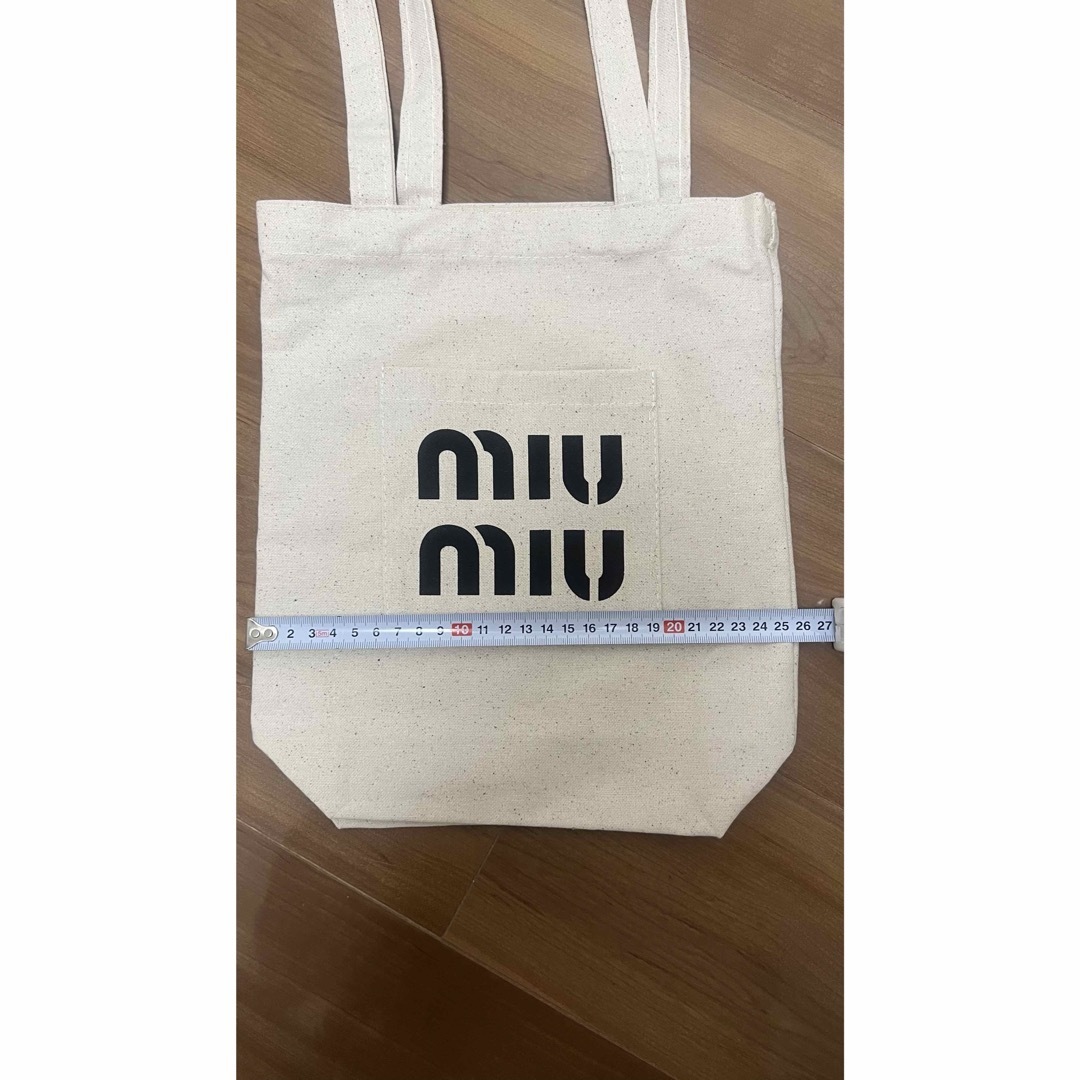 miu miu ミュウミュウ トートバッグ miu miu ミュウミュウ トートバッグ