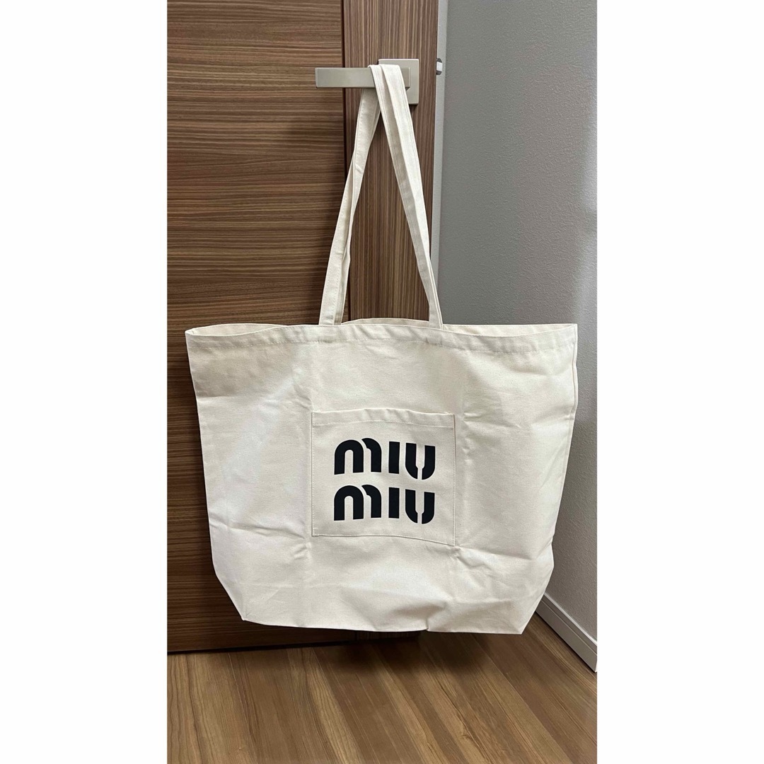 MIU MIU - miu miu ミュウミュウ トートバッグの通販 by y MIU MIU - miu miu ミュウミュウ トートバッグの通販 by y