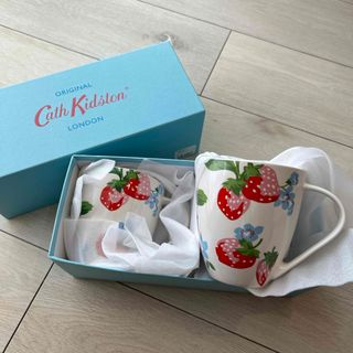 キャスキッドソン(Cath Kidston)の【新品】キャスキッドソン  マグカップペア ストロベリー柄(グラス/カップ)