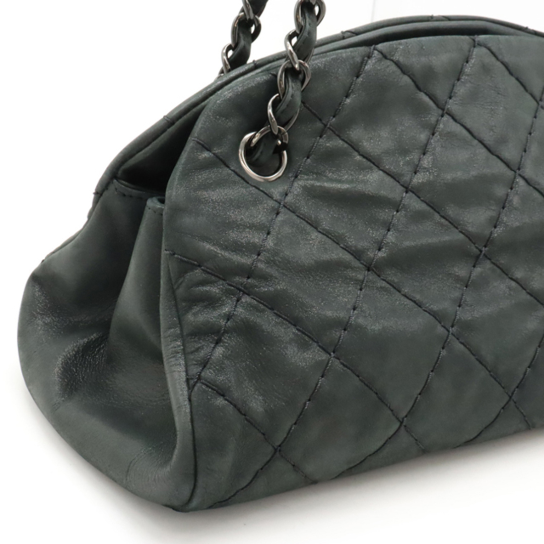 CHANEL - CHANEL シャネル マドモアゼル マトラッセ ボーリング CHANEL - CHANEL シャネル マドモアゼル マトラッセ ボーリング