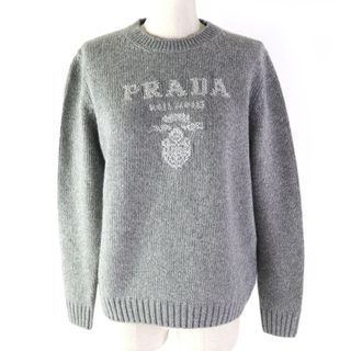 プラダ(PRADA)の極美品△PRADA プラダ 2023年製 P24B2Q バージンウール カシミヤ ロゴ ラメ入り クルーネック セーター ニット グレー 36 イタリア製 正規品 レディース 定価308,000円(ニット/セーター)