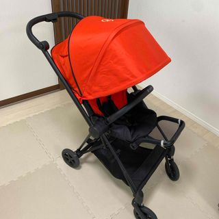 サイベックス(cybex)の中古　サイベックスミオス　赤　専用ドリンクホルダー付　レインカバー　ベビーカー(ベビーカー/バギー)