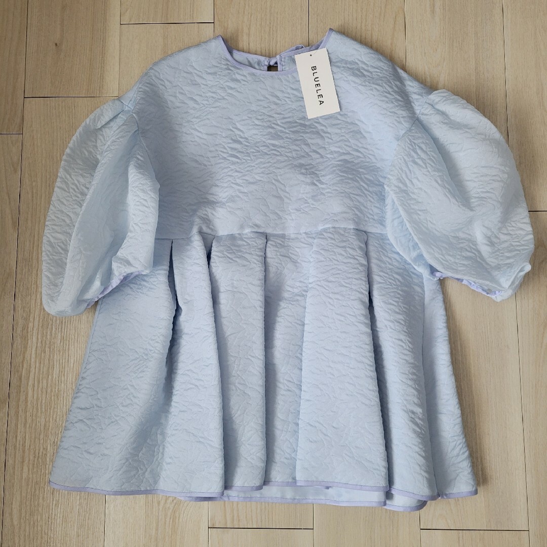 ブルレア BLUELEA Silky Jacquard Blouse ブルレア BLUELEA Silky Jacquard Blouse