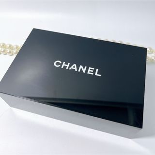 CHANELミラー付き　メイクボックス　 アクセサリーケース