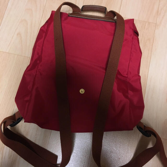 LONGCHAMP(ロンシャン)のLongchamp バックパック レッド (内側ベージュ) レディースのバッグ(リュック/バックパック)の商品写真