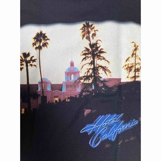 VINTAGE EAGLES HOTEL  California T-shirt