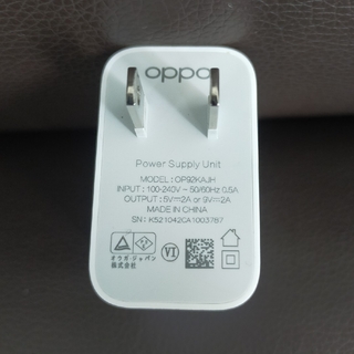 オッポ(OPPO)のOPPO　充電器(バッテリー/充電器)