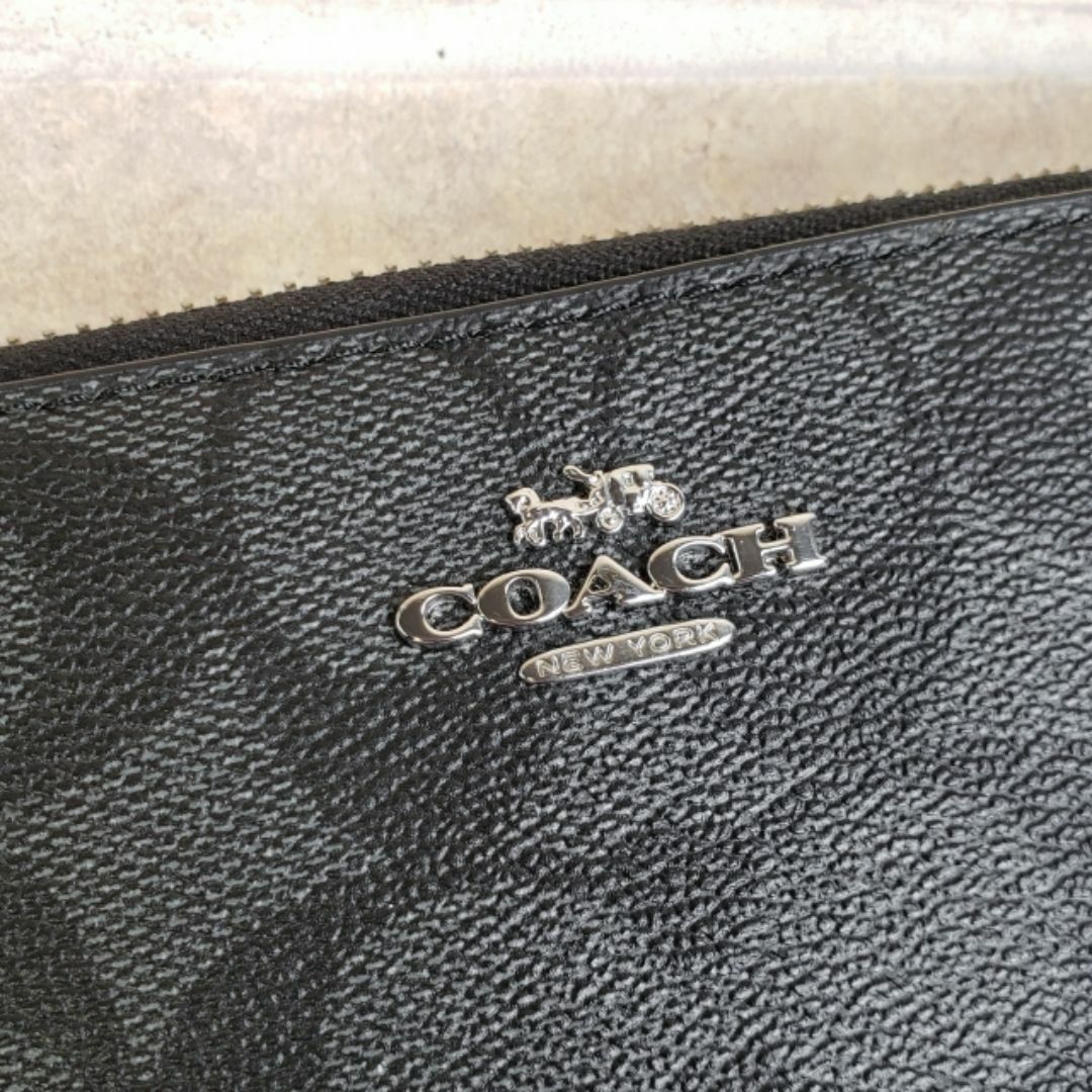 COACH - 未使用 コーチ ☆ シグネチャーキャンバス ラウンド COACH - 未使用 コーチ ☆ シグネチャーキャンバス ラウンド