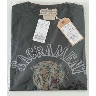 【REMI RELIEF/レミレリーフ】SACRAMENT TIGER Tシャツ