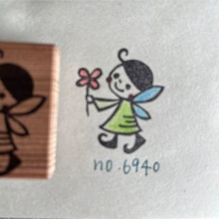 スタンプ　No. 6940お花を持った妖精(はんこ)