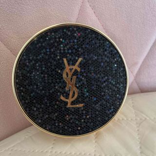 イヴサンローラン(Yves Saint Laurent)の限定パッケージ🌟イヴサンローラン アンクルドポールクッションファンデーション(ファンデーション)