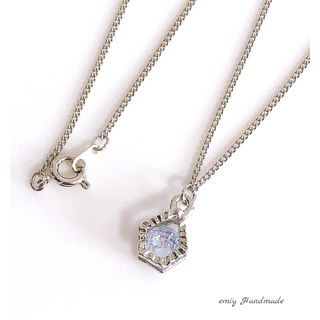 大人キレイ／上品　輝く 雫ネックレス／シルバー(ネックレス)