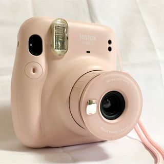 美品　FUJIFILM　チェキ　instax mini 11　BLUSHPINK(フィルムカメラ)