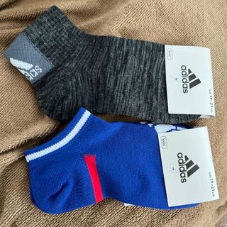 adidas キッズ靴下