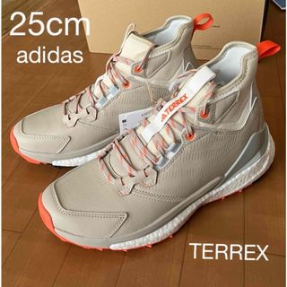 adidas - 【新品】アディダス(25cm)TERREXトレッキングシューズベージュハイキング