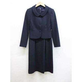 ソワールペルル(SOIR PERLE)の【新入荷】■SOIR PERLE/ソワールペルル■アンサンブルスーツ/ワンピース/ジャケット/半袖/長袖/ミディアム丈 濃紺/ネイビー レディース 5 お受験 面接 フォーマル 卒業式 入学式 説明会 見学会 学校行事 園行事 式典【中古】春夏秋冬 415042 text(その他)