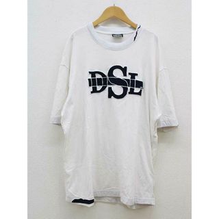 ディーゼル(DIESEL)の【夏物 新入荷】★DIESEL/ディーゼル★リッピングルーズフィットオーバーサイズTシャツ/ロゴ/シンプル/カジュアル/おしゃれ/Tシャツ/カットソー/半袖 ホワイト×ネイビー/白×紺 メンズ S【中古】春夏秋冬 515042(Tシャツ/カットソー(半袖/袖なし))