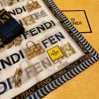 FENDI - 未使用　フェンディ  ハンカチスカーフ　ズッカ 