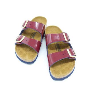 BIRKENSTOCK - ♪BIRKENSTOCK/ビルケンシュトック♪アリゾナ/エナメルサンダル/シンプル/カジュアル/オシャレ/シューズ/靴 エンジ色 レディース 23cm 【中古】 夏 025032