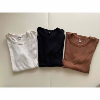 ユニクロ(UNIQLO)の専用　黒T(Tシャツ(半袖/袖なし))