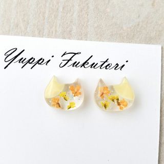 yfr*【No.18】ドライフラワー猫ピアス　イエロー　押し花　黄色(ピアス)