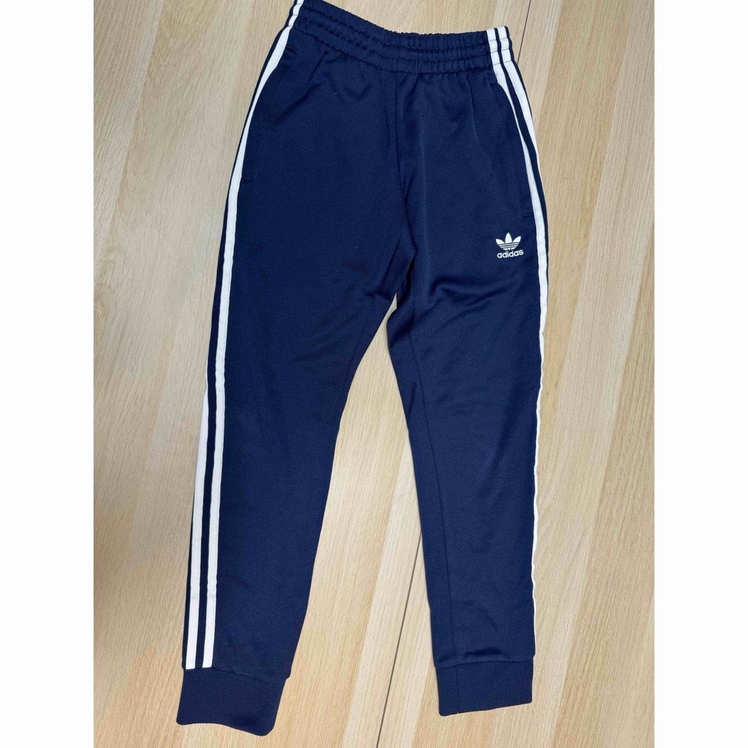 adidas(アディダス)のadidasパンツ【らん着用】 レディースのパンツ(その他)の商品写真