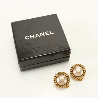 シャネル(CHANEL)のヴィンテージ シャネル フェイクパール イヤリング ゴールド サークル 両耳用 アクセサリー ピアス レディース 婦人 EEM AC22-4(イヤリング)