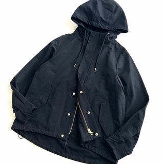 URBAN RESEARCH - 【美品】アーバンリサーチ　撥水加工　立体　マウンテンパーカー　紺