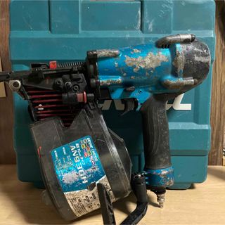 マキタ(Makita)のマキタ高圧エア釘打ち機　90㎜  完動品(工具/メンテナンス)