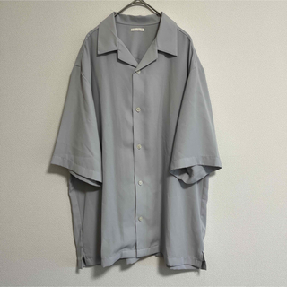 ジーユー(GU)のオープンカラー 半袖 半袖シャツ GU グレー　Lサイズ(シャツ)