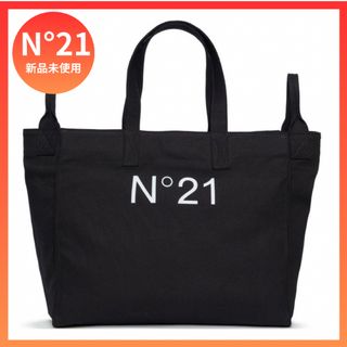 ヌメロヴェントゥーノ(N°21)の新品未使用 N°21 ロゴ入り キャンバストートバッグ ママバッグ ブラック(トートバッグ)