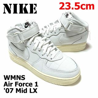 ナイキ(NIKE)の<新品>ナイキ 23.5㎝　ウィメンズ エアフォース1'07 ミッド ホワイト(スニーカー)