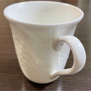 ウェッジウッド(WEDGWOOD)の金継ぎ用　ウェッジウッド　ストロベリー&バイン　白マグカップ　訳あり カップ(グラス/カップ)