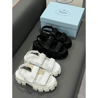 プラダ(PRADA)の【人気！現地価格！】PRADA(プラダ)  サンダル(サンダル)