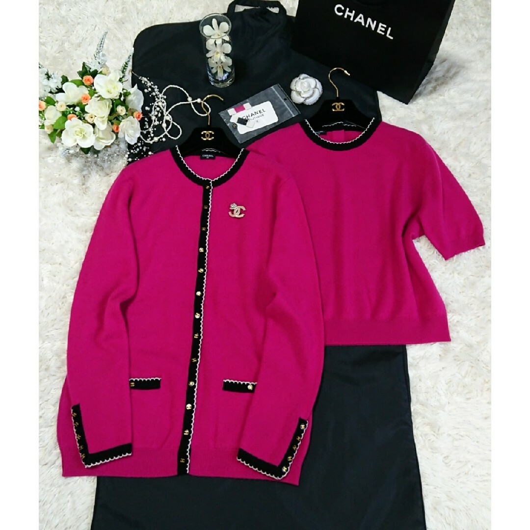 CHANEL - シャネル❤️カーディガン➕トップス❤️可愛いピンク CHANEL - シャネル❤️カーディガン➕トップス❤️可愛いピンク