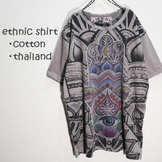 【新品】切りっ放しデザイン　エスニックTシャツ  マンダラファティマの目　グレー(Tシャツ/カットソー(半袖/袖なし))