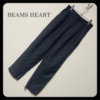 ビームス(BEAMS)の【美品】ビームスハート リネン混 バックレースアップ 裾スリットパンツ 濃紺(カジュアルパンツ)