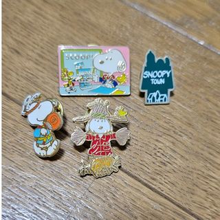 スヌーピー(SNOOPY)の★SNOOPY　ミニピンバッチ(キャラクターグッズ)