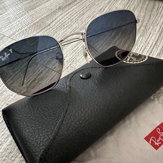 Ray-Ban - 【5月25日最終日セール】美品Ray Ban ブルー グラデーション サングラス