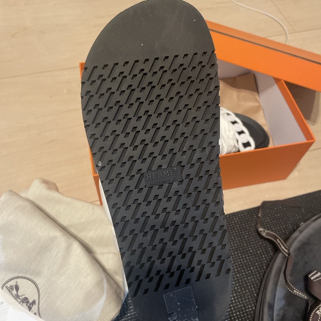 HERMES - エルメス エクストラ ホワイト サンダル サイズ37.5の HERMES - エルメス エクストラ ホワイト サンダル サイズ37.5の
