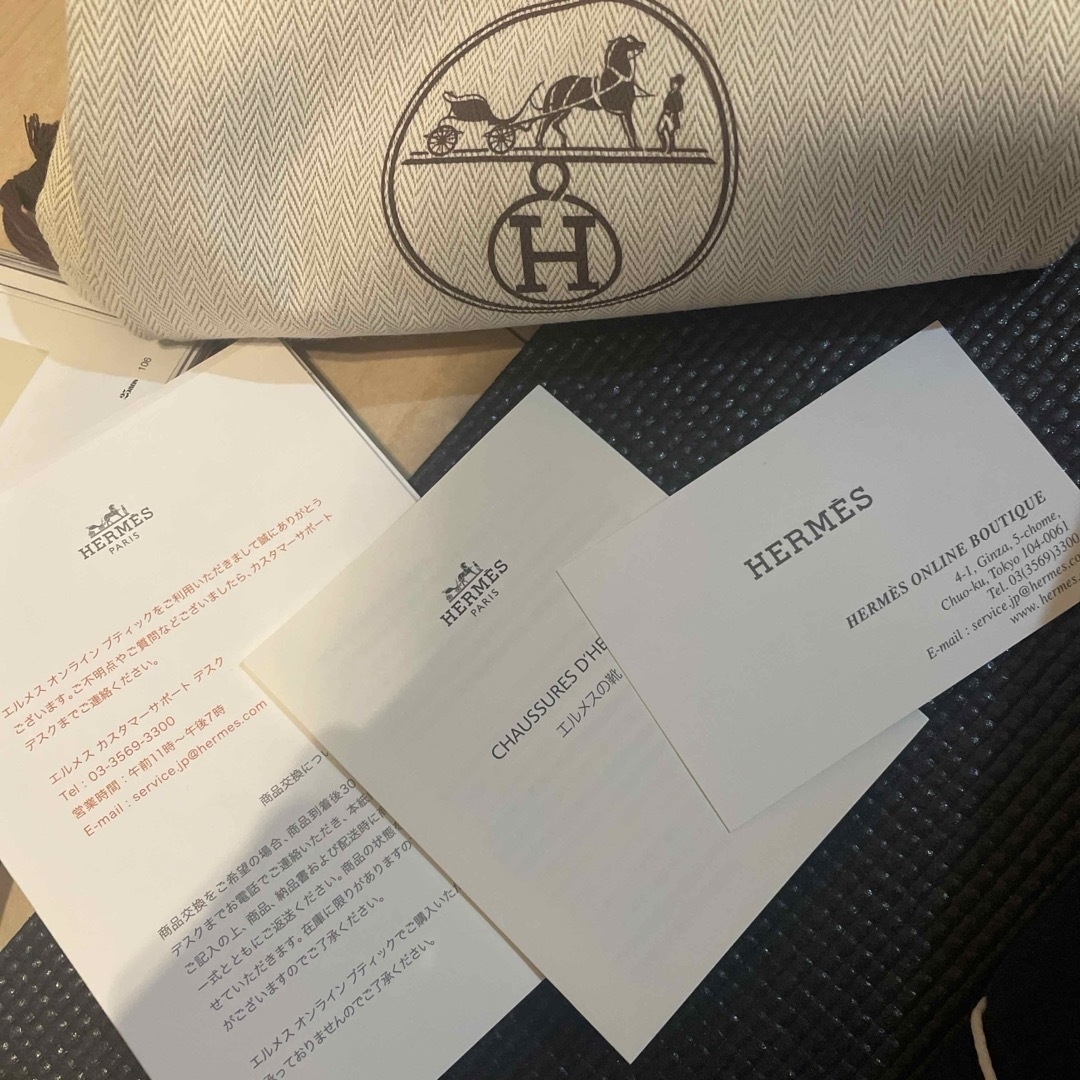 HERMES - エルメス エクストラ ホワイト サンダル サイズ37.5の HERMES - エルメス エクストラ ホワイト サンダル サイズ37.5の