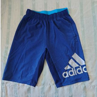 アディダス(adidas)のアディダスのハーフパンツ(パンツ/スパッツ)