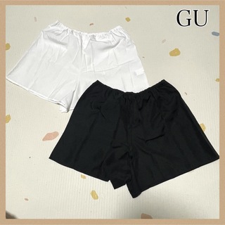 【GU】 ジーユー ペチコート M ホワイト 白 ブラック 黒 インナーパンツ(Tシャツ(半袖/袖なし))