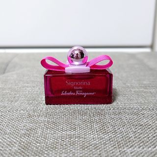 サルヴァトーレフェラガモ(Salvatore Ferragamo)のフェラガモ リベレ オーデパルファム 5ml(香水(女性用))