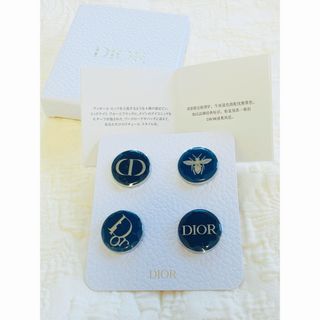 クリスチャンディオール(Christian Dior)のディオール　限定ピンバッジ(バッジ/ピンバッジ)